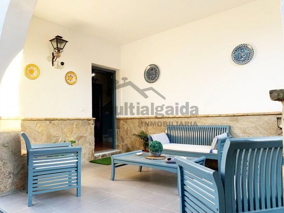 Foto 2 de Venta de chalet en Bonanza-Avda de Huelva-Bº Andalucia de 4 habitaciones con terraza y piscina