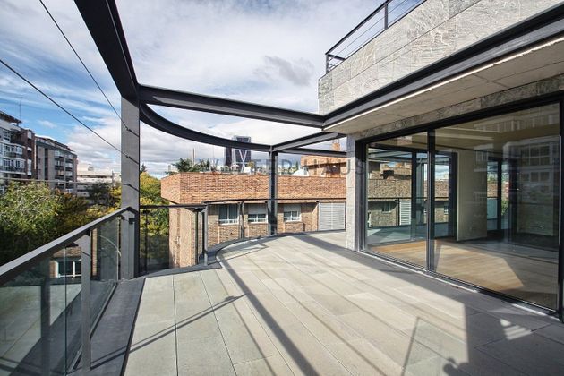 Foto 1 de Àtic en venda a Nueva España de 4 habitacions amb terrassa i aire acondicionat
