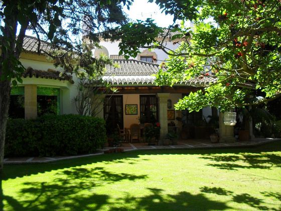 Foto 1 de Venta de chalet en Vistahermosa  - Fuentebravía de 6 habitaciones con terraza y piscina