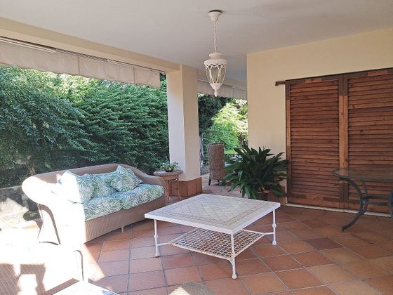 Foto 2 de Xalet en venda a Vistahermosa  - Fuentebravía de 4 habitacions amb piscina i jardí
