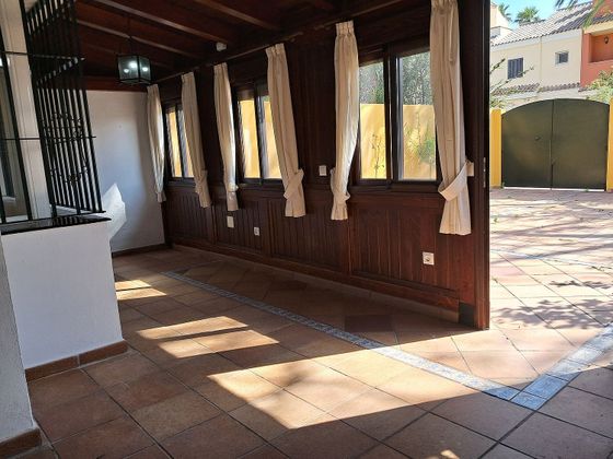Foto 1 de Casa en lloguer a Vistahermosa  - Fuentebravía de 3 habitacions amb terrassa i balcó