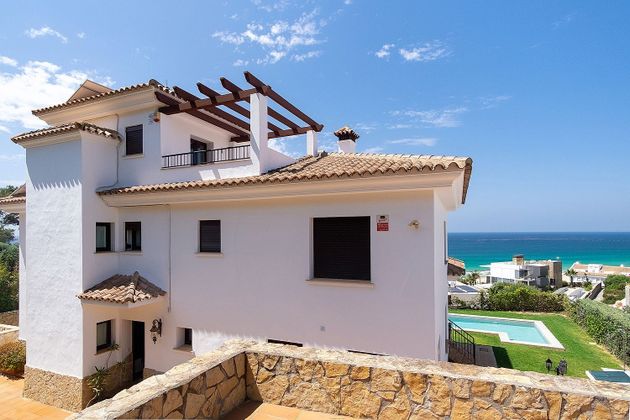 Foto 2 de Xalet en lloguer a urbanización Atlanterra G de 4 habitacions amb terrassa i piscina