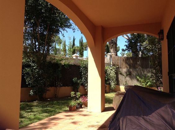 Foto 1 de Casa en venda a Vistahermosa  - Fuentebravía de 4 habitacions amb terrassa i jardí