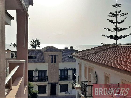 Foto 1 de Àtic en venda a calle Mira Sierra de 3 habitacions amb terrassa i balcó