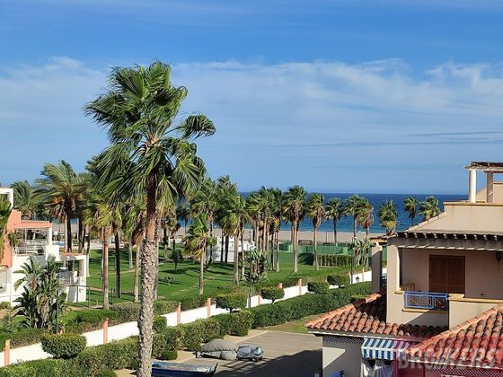 Foto 1 de Àtic en venda a El Playazo de 2 habitacions amb terrassa i piscina