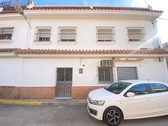 Foto 2 de Casa adosada en venta en Este-Delicias de 5 habitaciones con terraza y aire acondicionado