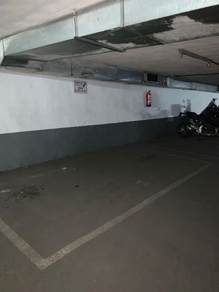 Foto 1 de Garatge en venda a calle De la Infanta Mercedes de 9 m²