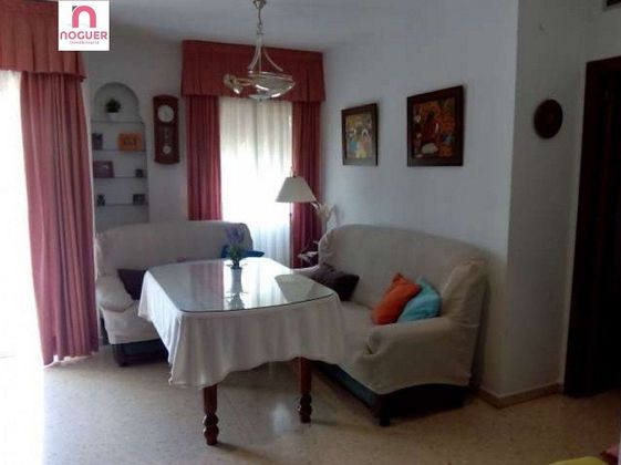 Foto 2 de Pis en venda a Poniente-Norte - Miralbaida - Parque Azahara de 3 habitacions amb terrassa i piscina