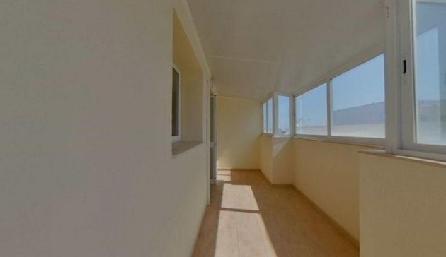 Foto 1 de Venta de piso en Barbate ciudad de 2 habitaciones y 67 m²