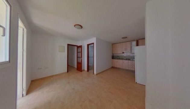 Foto 2 de Pis en venda a Barbate ciudad de 2 habitacions i 67 m²