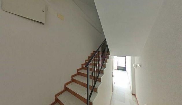 Foto 2 de Piso en venta en Este-Delicias de 2 habitaciones con terraza