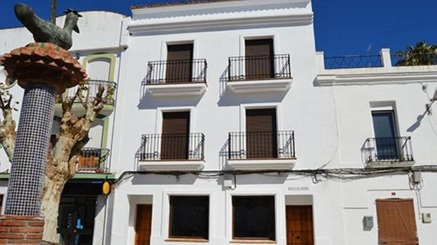 Foto 1 de Venta de piso en Jimena de la Frontera de 2 habitaciones con balcón