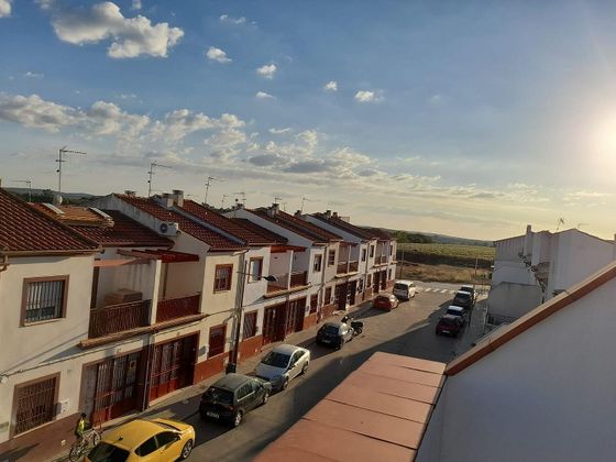 Foto 1 de Piso en venta en Villafranca de Córdoba de 3 habitaciones con terraza