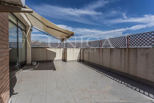 Foto 2 de Àtic en venda a El Viso de 3 habitacions amb terrassa i piscina