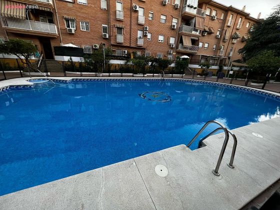 Foto 2 de Pis en venda a El Higuerón de 3 habitacions amb terrassa i piscina