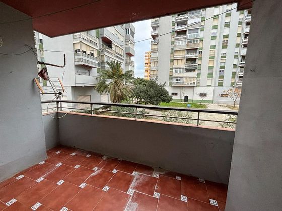Foto 1 de Piso en venta en Reconquista-San José Artesano-El Rosario de 4 habitaciones con terraza y balcón