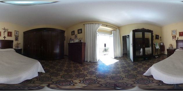 Foto 1 de Chalet en venta en Centro-Calzada-Cabo Noval de 4 habitaciones y 484 m²