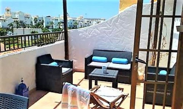 Foto 2 de Àtic en lloguer a El Sabinar – Urbanizaciones – Las Marinas – Playa Serena de 1 habitació amb terrassa i piscina