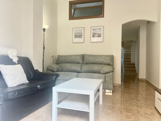 Foto 1 de Casa en lloguer a Plaza de Toros - Santa Rita de 2 habitacions amb terrassa i mobles