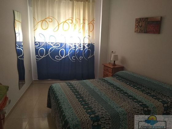 Foto 2 de Pis en venda a Puerto de Garrucha de 2 habitacions amb garatge