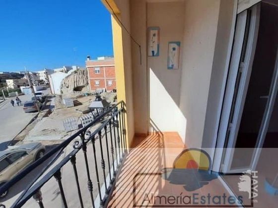 Foto 1 de Pis en venda a Huércal-Overa de 3 habitacions amb terrassa