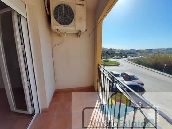 Foto 2 de Pis en venda a Huércal-Overa de 3 habitacions amb terrassa