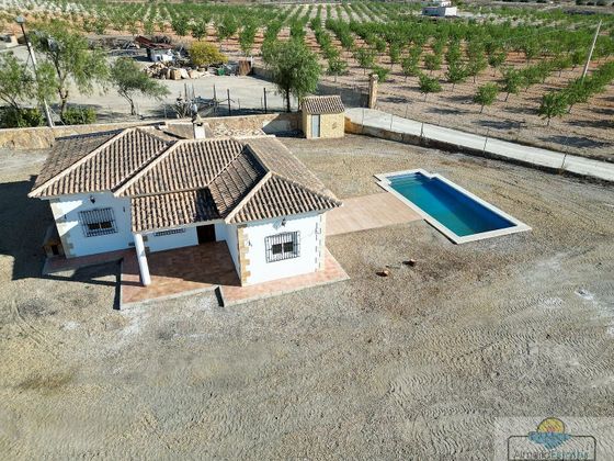 Foto 1 de Casa rural en venda a Albox de 3 habitacions amb terrassa i piscina