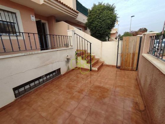 Foto 2 de Dúplex en venta en Los Narejos de 4 habitaciones con terraza y piscina