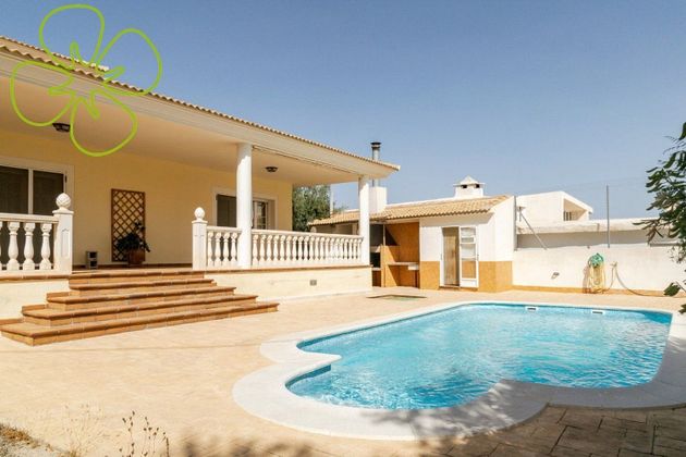 Foto 1 de Chalet en venta en Partaloa de 4 habitaciones con terraza y piscina