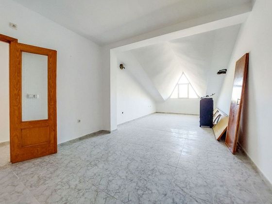 Foto 2 de Venta de piso en Arboleas de 3 habitaciones con terraza y aire acondicionado