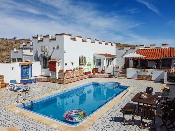 Foto 2 de Venta de chalet en Oria de 3 habitaciones con terraza y piscina