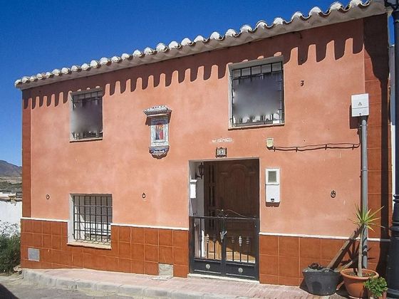 Foto 1 de Casa en venda a Huércal-Overa de 4 habitacions amb terrassa i garatge