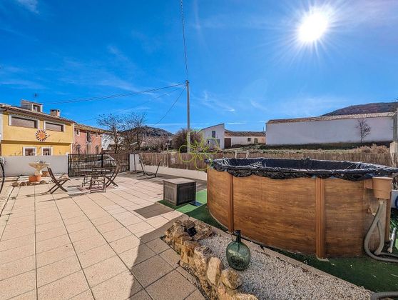 Foto 2 de Casa rural en venta en Cúllar de 6 habitaciones con terraza y piscina