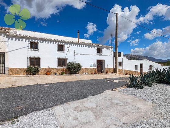 Foto 2 de Casa rural en venda a Chirivel de 5 habitacions amb terrassa i piscina