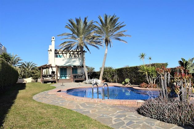Foto 1 de Venta de chalet en Cala Marqués de 4 habitaciones con terraza y piscina