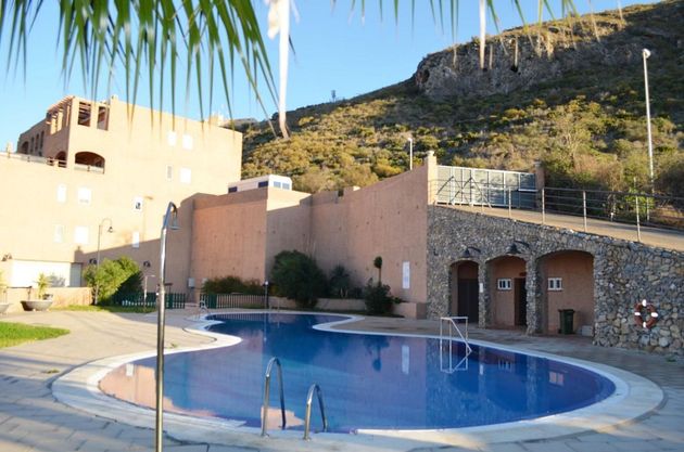 Foto 1 de Pis en venda a calle Finisterre de 3 habitacions amb terrassa i piscina
