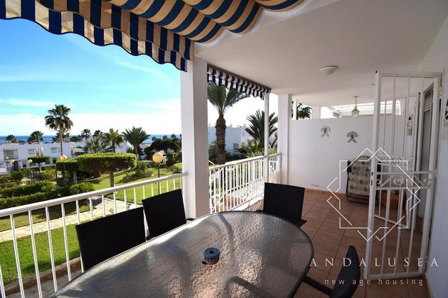 Foto 1 de Piso en venta en Urb. El Palmeral de 3 habitaciones con terraza y piscina