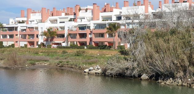 Foto 1 de Pis en venda a avenida La Marina de 3 habitacions amb terrassa i piscina