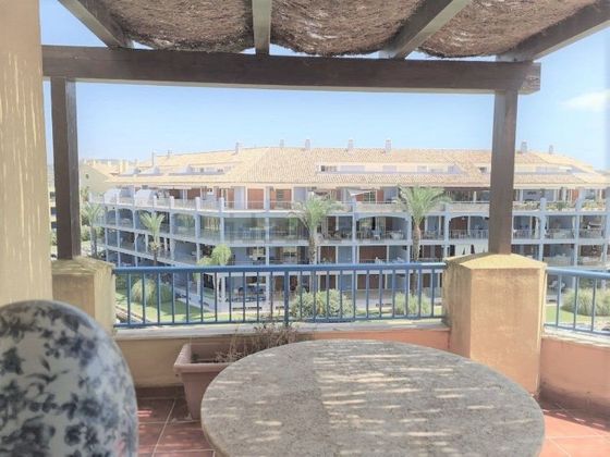 Foto 1 de Piso en venta en avenida De la Marina de 3 habitaciones con terraza y piscina