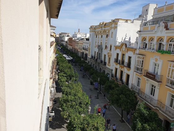 Foto 1 de Àtic en venda a calle Larga de 4 habitacions amb terrassa i balcó