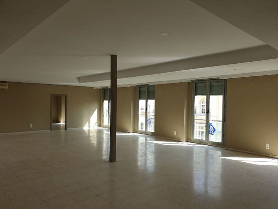 Foto 2 de Àtic en venda a Centro - Jerez de la Frontera de 4 habitacions amb ascensor