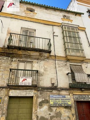 Foto 1 de Xalet en venda a Centro - Puerto de Santa María (El) de 3 habitacions i 358 m²