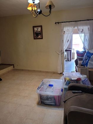 Foto 2 de Casa adossada en venda a Jimena de la Frontera de 4 habitacions amb terrassa