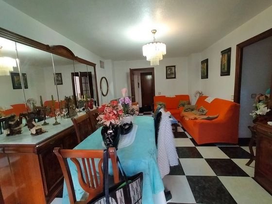 Foto 1 de Pis en venda a La Línea de la Concepción ciudad de 3 habitacions amb terrassa i ascensor