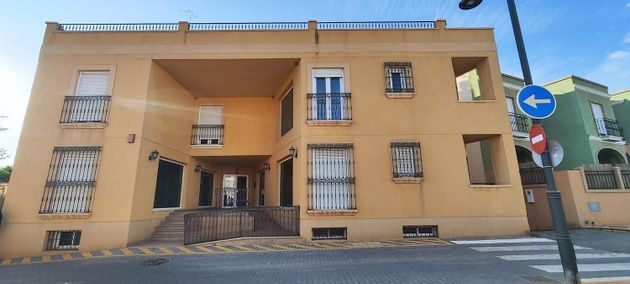 Foto 1 de Pis en venda a Rioja de 1 habitació amb terrassa i aire acondicionat