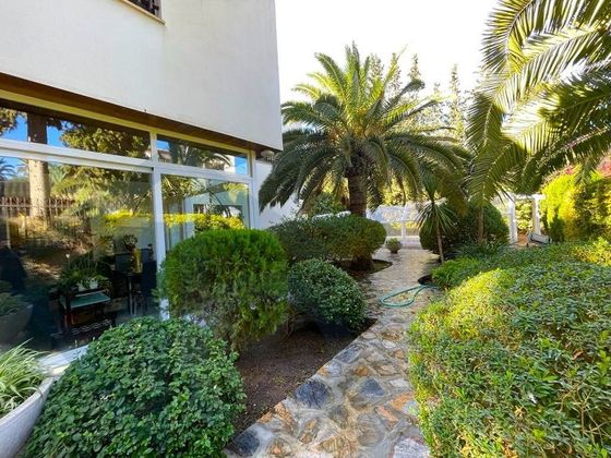 Foto 2 de Casa en venda a Zona Centro-Corredera de 6 habitacions amb terrassa i piscina