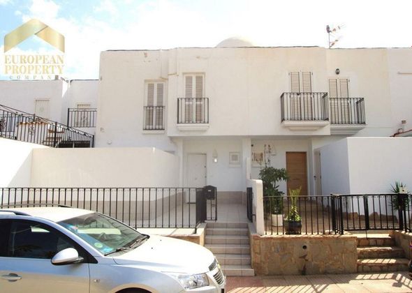 Foto 1 de Dúplex en venda a Mojácar ciudad de 3 habitacions amb terrassa i balcó