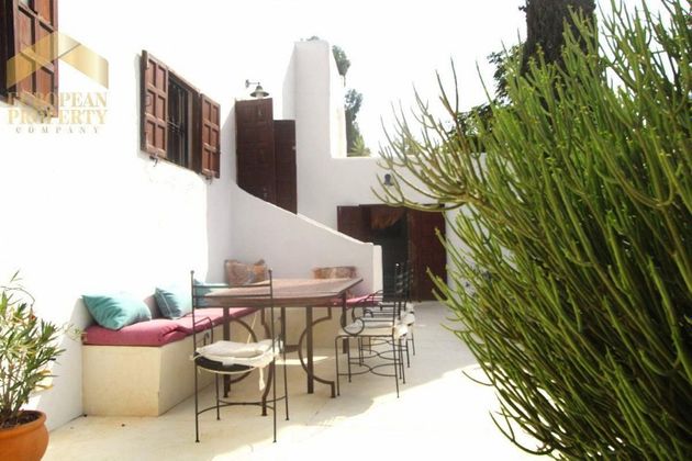 Foto 1 de Casa rural en venda a Carboneras de 5 habitacions amb terrassa i garatge