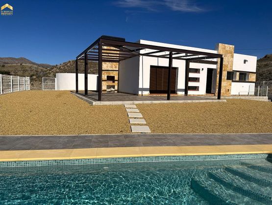 Foto 1 de Xalet en venda a Albox de 3 habitacions amb terrassa i piscina