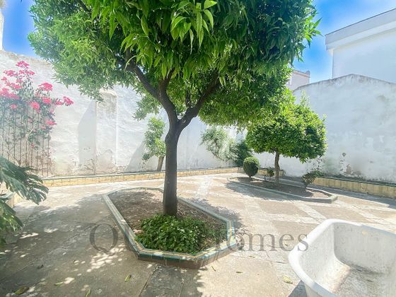 Foto 1 de Xalet en venda a Centro - Jerez de la Frontera de 8 habitacions amb terrassa i garatge